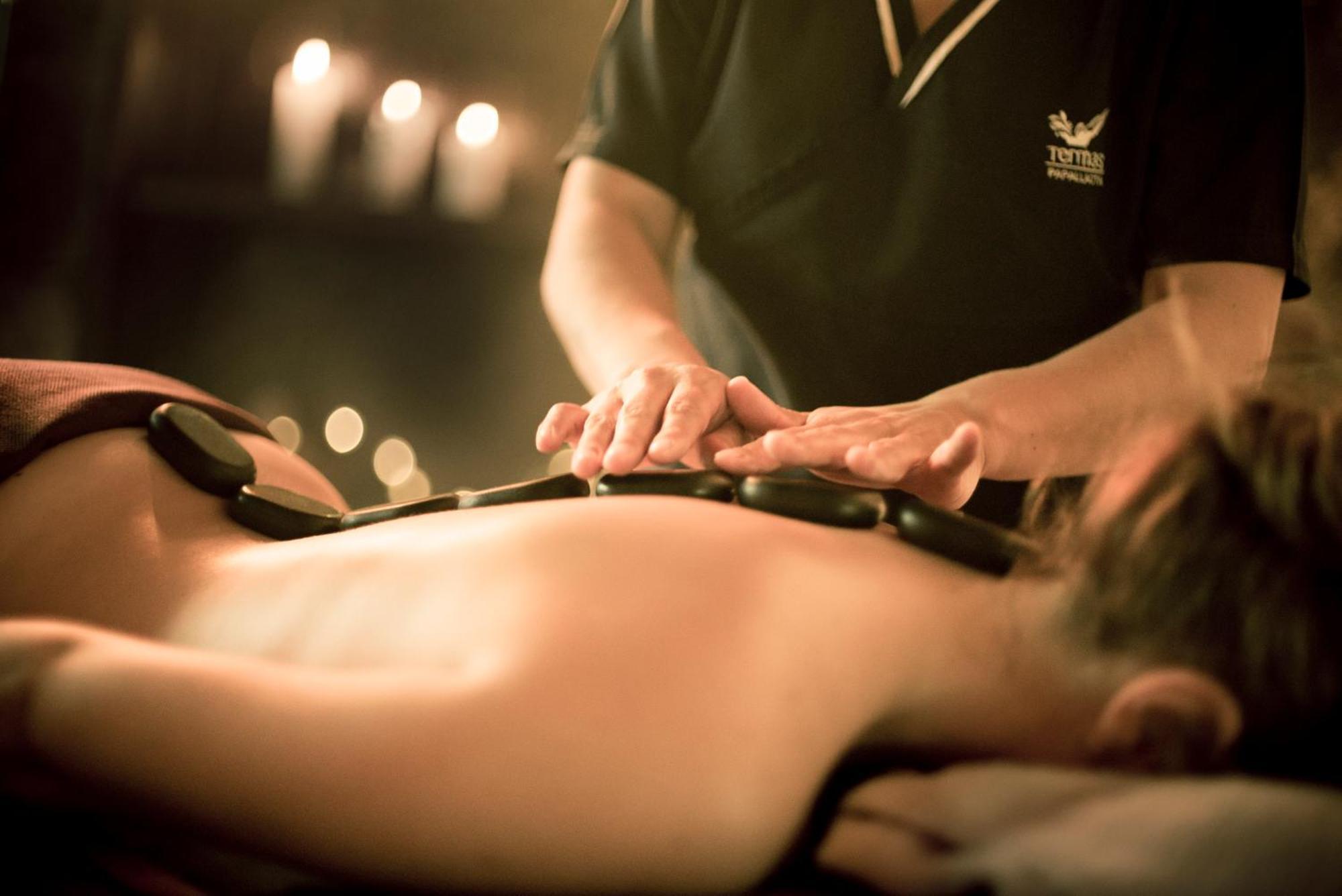 테르마스 데 파팔락타 호텔 파파약타 외부 사진 Hot stone massage