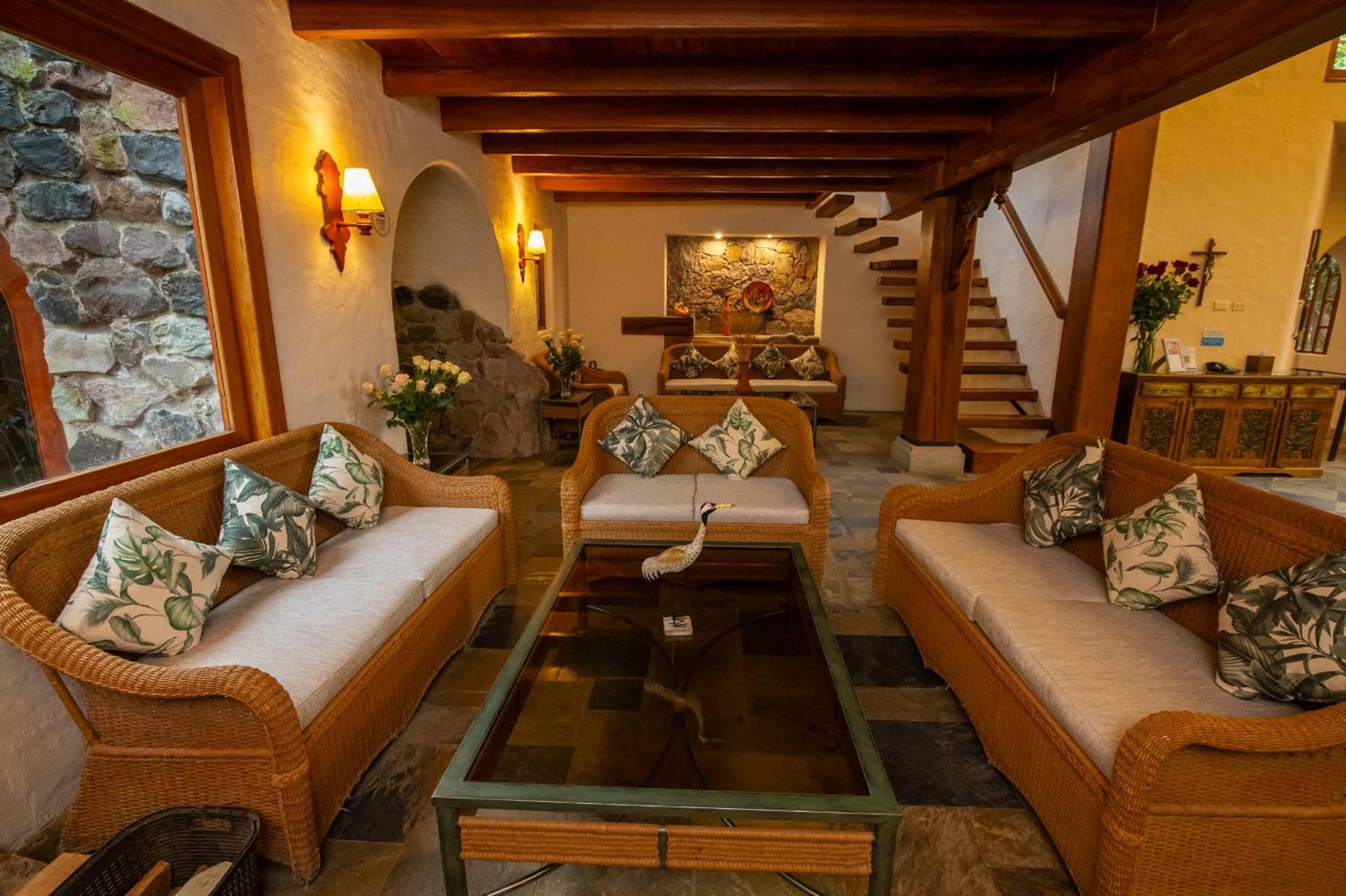 테르마스 데 파팔락타 호텔 파파약타 외부 사진 Interior of the hotel