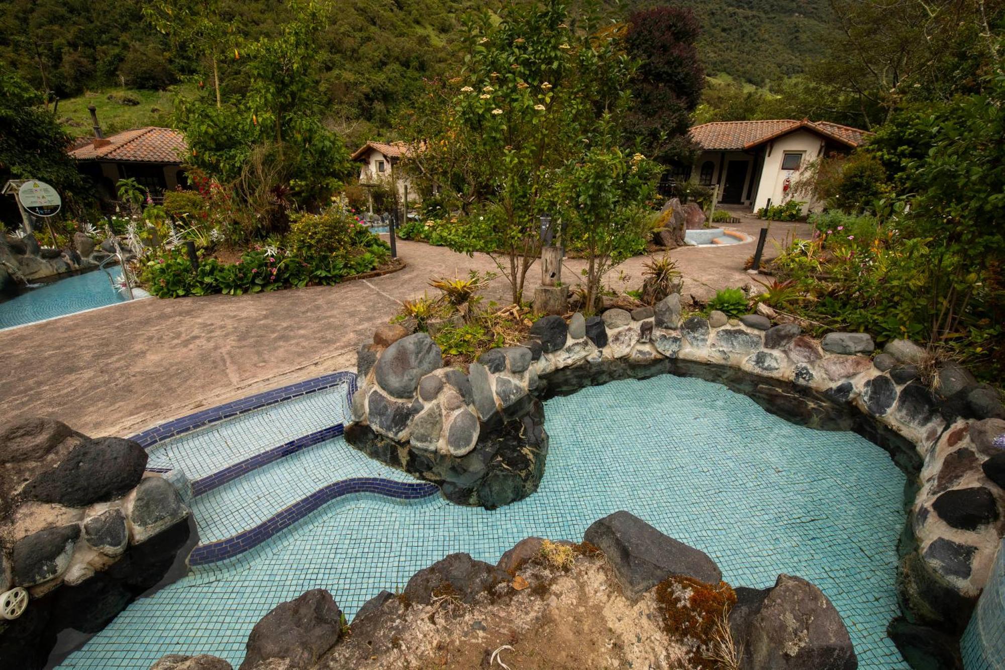 테르마스 데 파팔락타 호텔 파파약타 외부 사진 A view of the resort