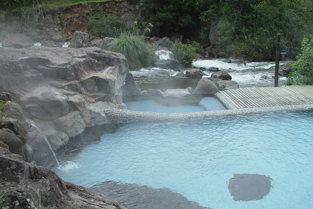 테르마스 데 파팔락타 호텔 파파약타 외부 사진 Hot springs in Ōfu, Ōita Prefecture