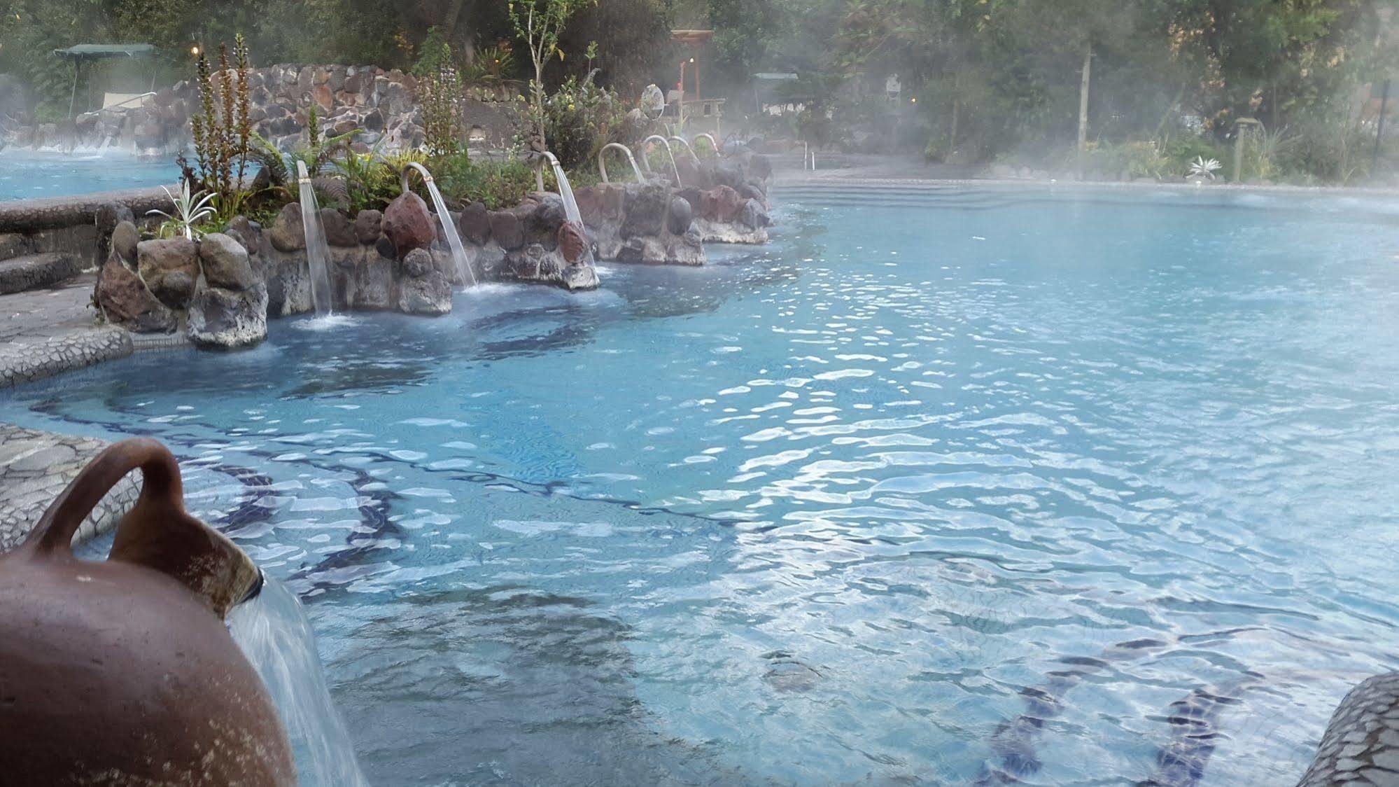 테르마스 데 파팔락타 호텔 파파약타 외부 사진 Hot springs in Beppu